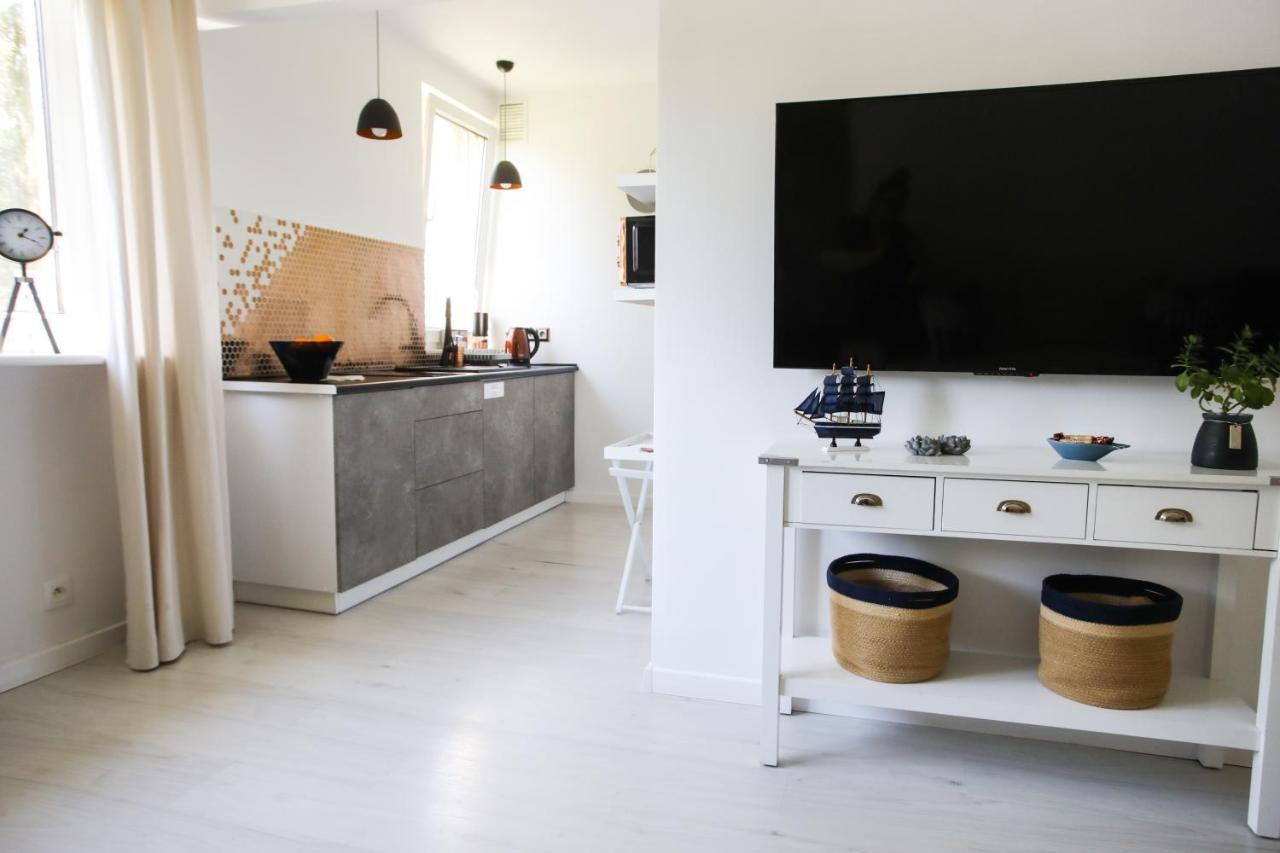 Apartament Szaro Na Bialym Владыславово Экстерьер фото